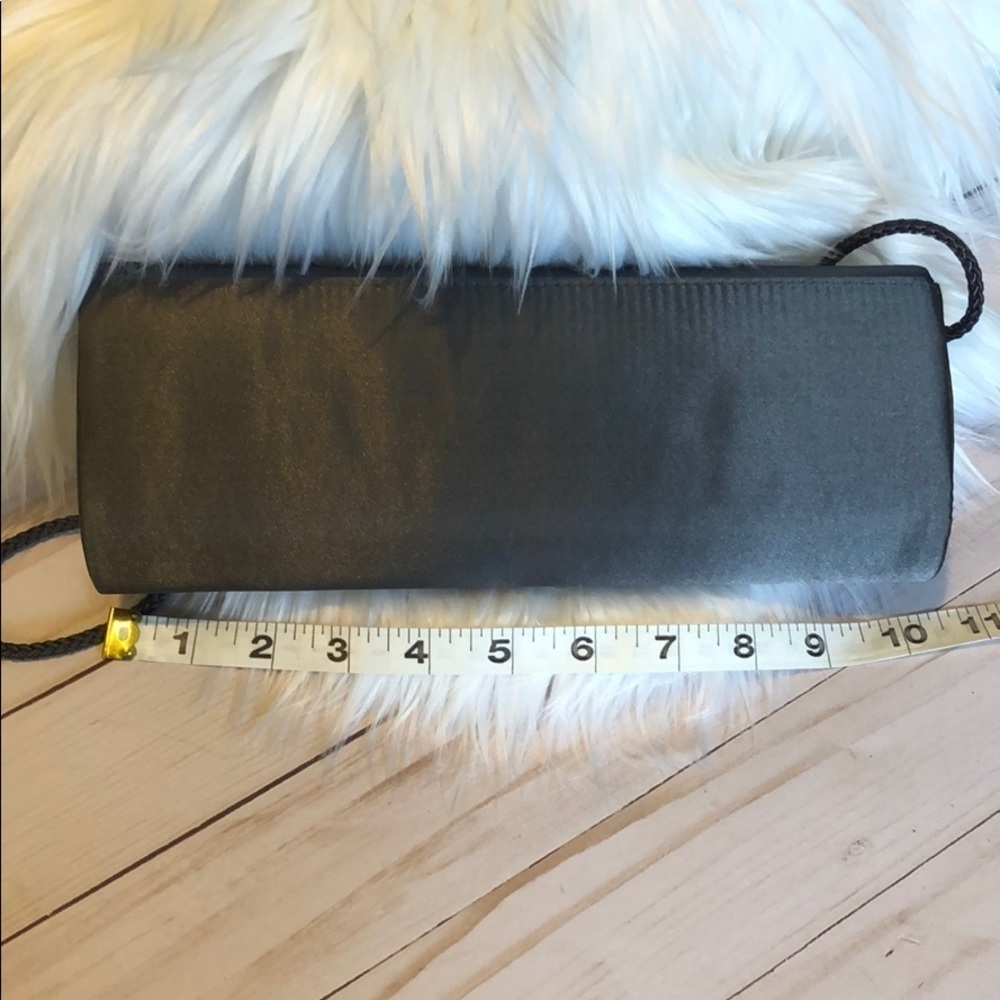 Jessica McClintock gray clutch/ purse - Picture 3 of 6